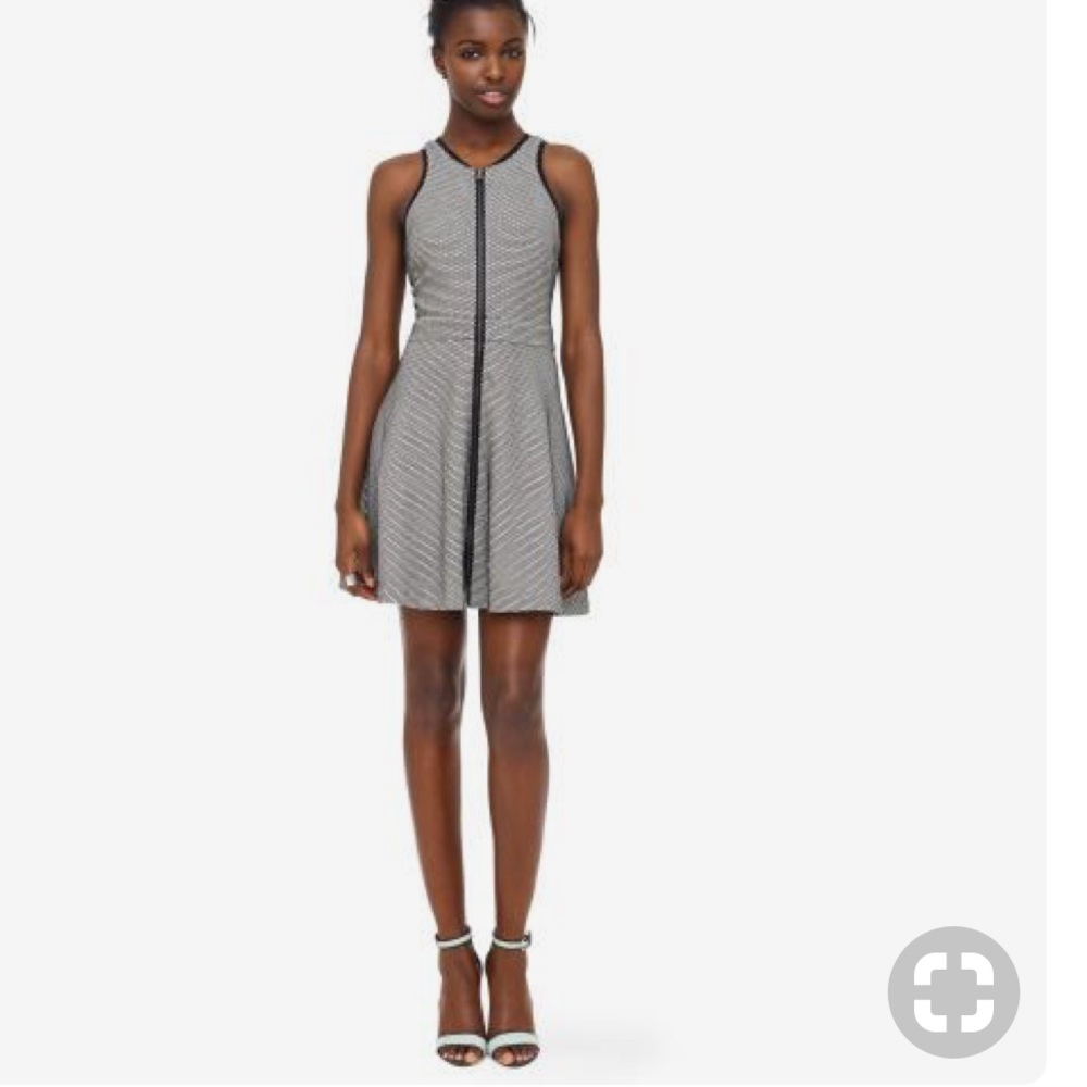 • Club Monaco • Knit Honeycomb Mini Dress 6